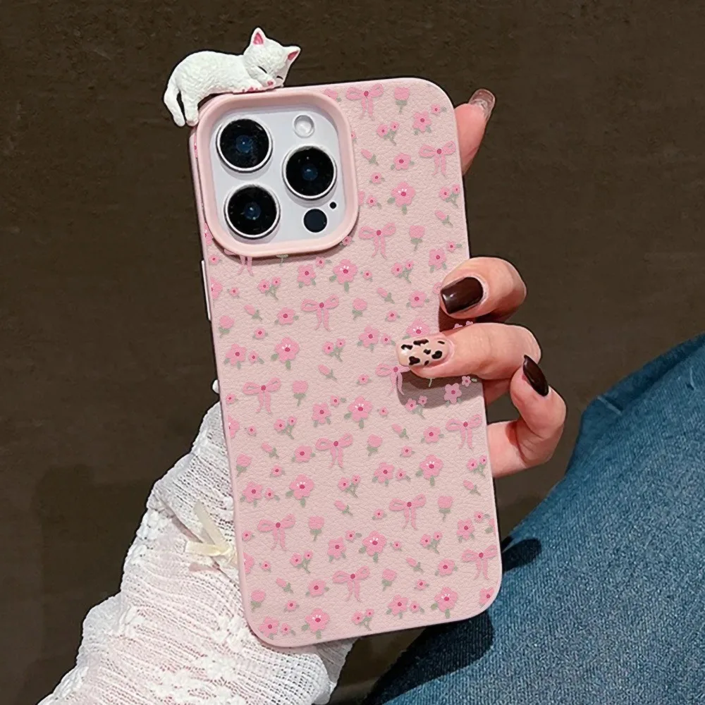 かわいいリボンフラワーと3Dキュートな猫のデザインのレザー製 - Leather X のレビューと価格