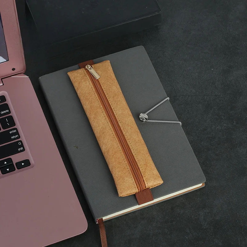 1 個調節可能な弾性バンドペンホルダー、デュポン紙素材レザー - Leatherwork Books のレビューと価格