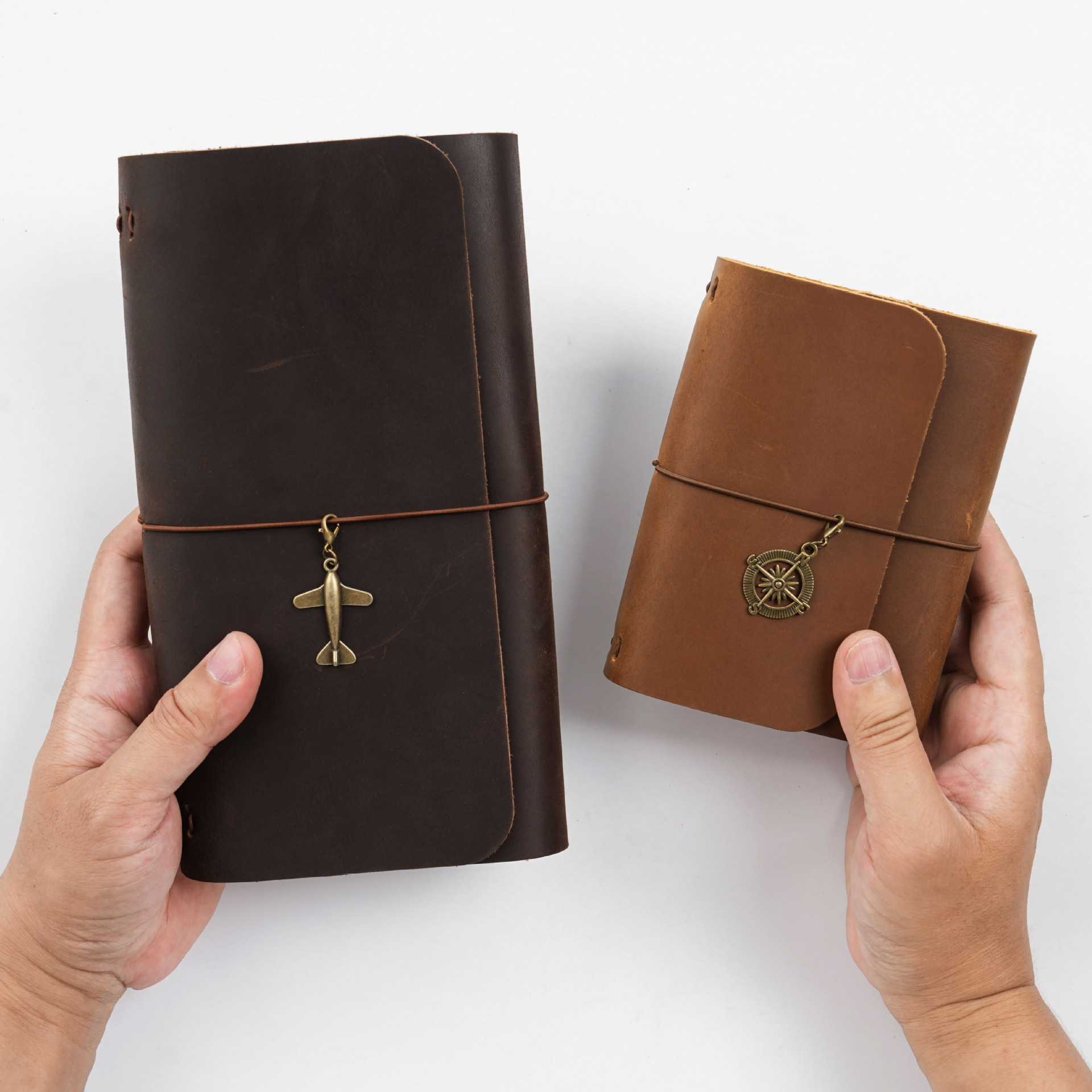 新着トリプルフォールド TN トラベラーズノート本牛革ヴィン - Leatherwork Books のレビューと価格